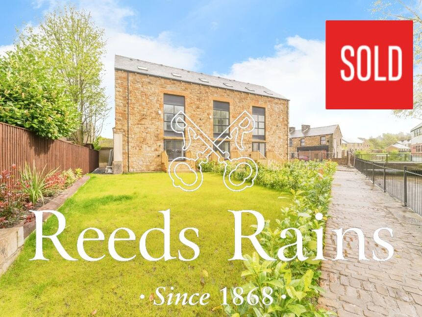 Main image of 4 bedroom  House for sale, Shakespeare Street, Padiham, Burnley, BB12