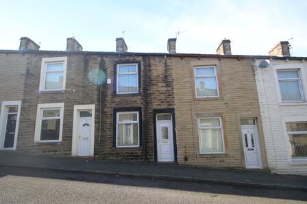 Beech Street, 2 bedroom Mid Terrace House for sale, £80,000