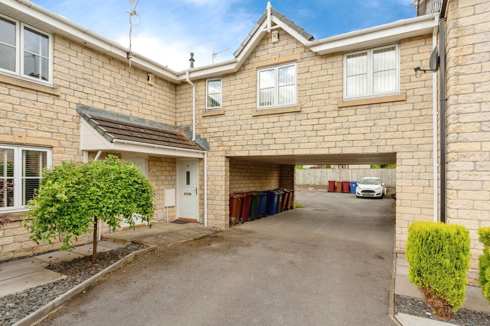Main image of 1 bedroom  Flat for sale, Elliott Street, Burnley, Lancashire, BB10