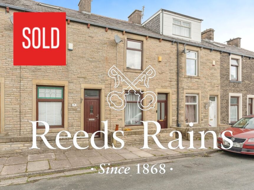 Main image of 2 bedroom Mid Terrace House for sale, Bergen Street, Burnley, Lancashire, BB11