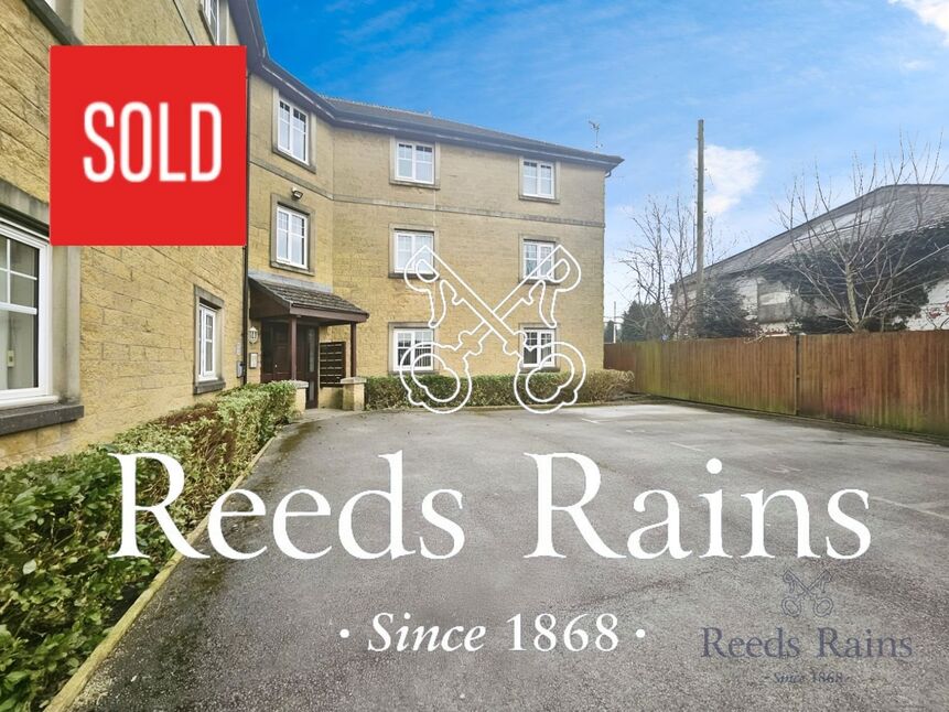 Main image of 2 bedroom Flat for sale, Clayton Fold, Burnley, Lancashire, BB12