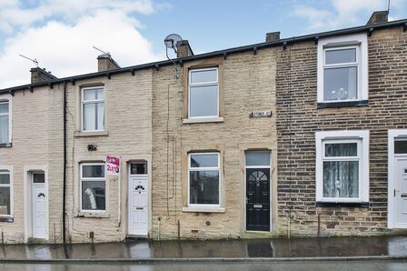 Stoney Street, 2 bedroom Mid Terrace House for sale, £70,000