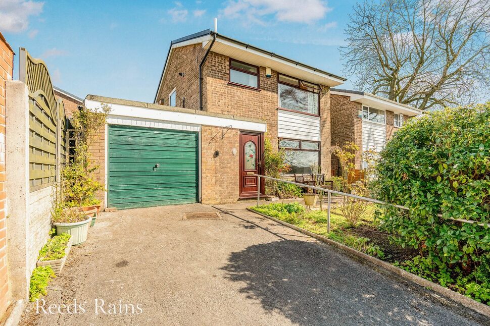 Main image of 3 bedroom Detached House for sale, Eagley Road, Brierfield, Lancashire, BB9