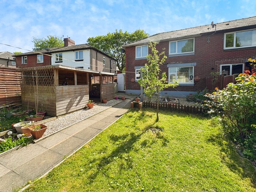 Main image of 3 bedroom Semi Detached House to rent, Moorland Road, Burnley, Lancashire, BB11