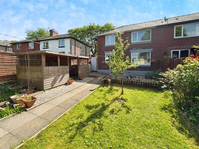 Moorland Road, 3 bedroom Semi Detached House to rent, £895 pcm