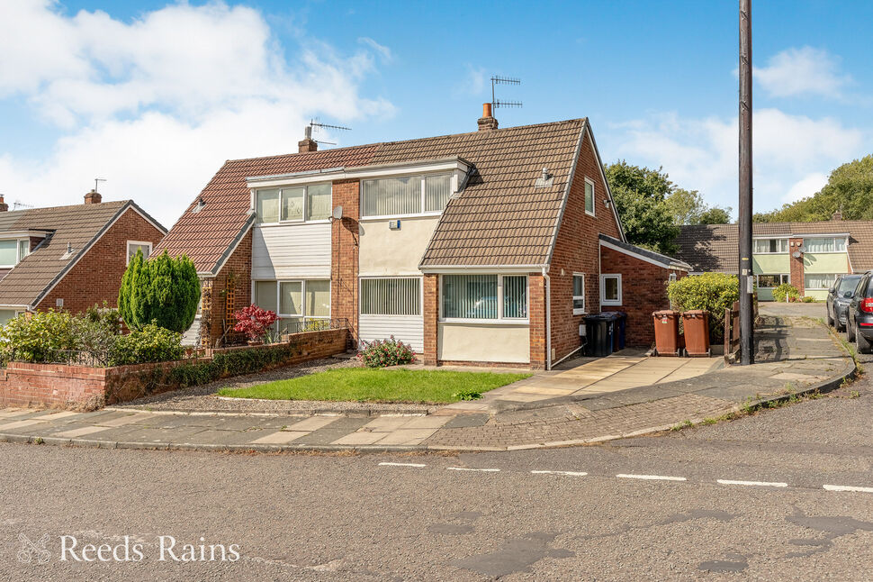 Main image of 2 bedroom Semi Detached Bungalow for sale, Garswood Close, Burnley, Lancashire, BB12