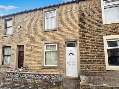 Kyan Street, 3 bedroom Mid Terrace House to rent, £795 pcm