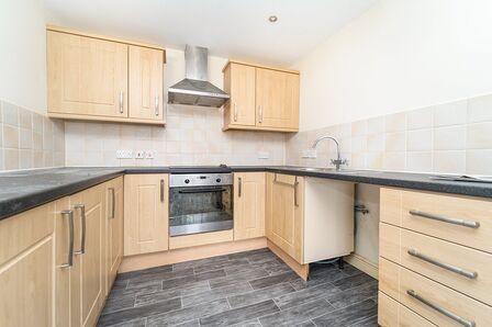 Allendale Street, 2 bedroom  Flat for sale, £60,000