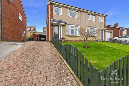 Hillingdon Road, 3 bedroom Semi Detached House for sale, &pound;190,000