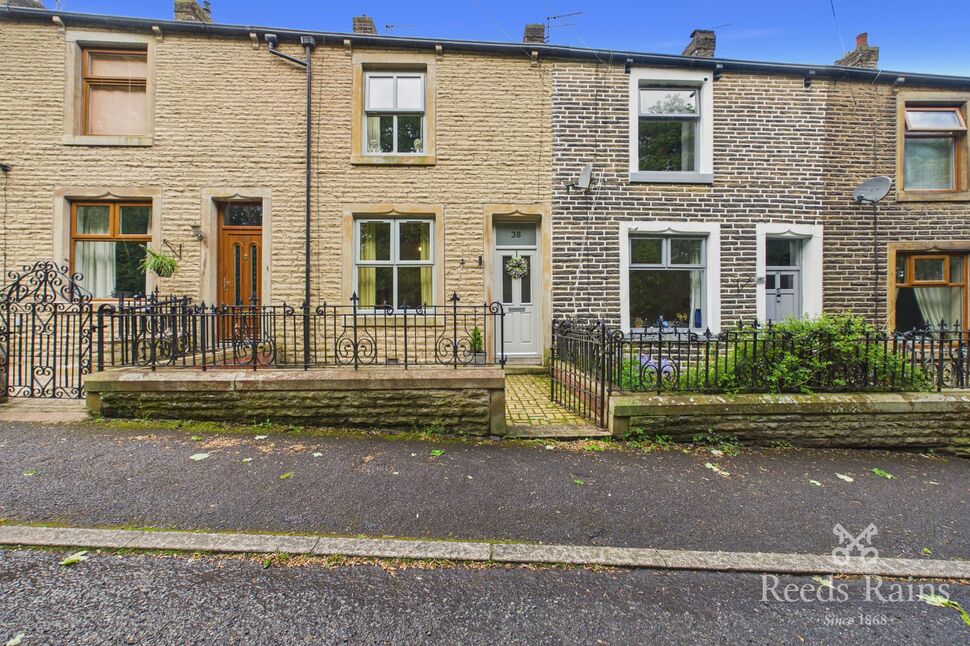 Main image of 3 bedroom Mid Terrace House for sale, Park Road, Cliviger, Lancashire, BB10