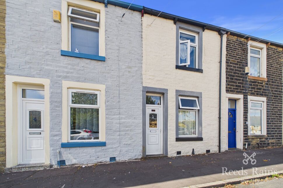 Main image of 2 bedroom Mid Terrace House for sale, Eldwick Street, Burnley, Lancashire, BB10