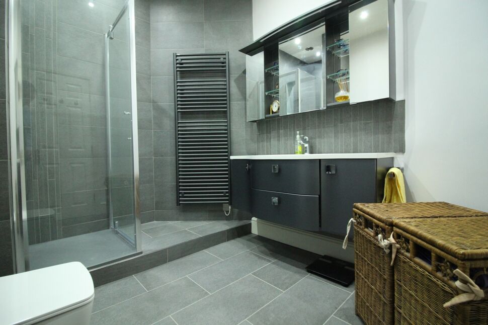 En-Suite Shower Room