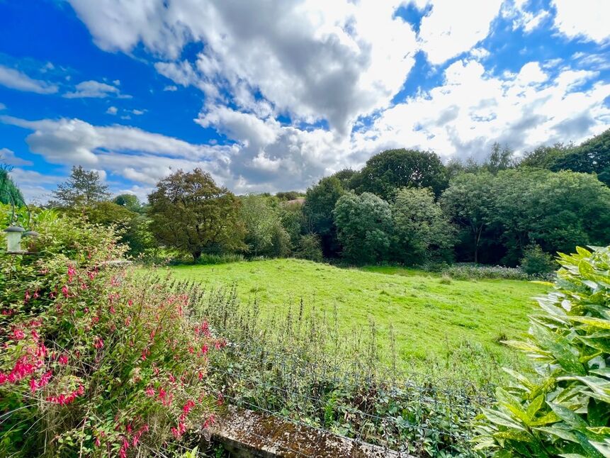 3 bedroom Detached House for sale, Calder Close, Bury, BL9 £395,000