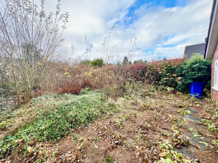 2 bedroom Detached Bungalow for sale, Stretton Road, Ramsbottom, BL0