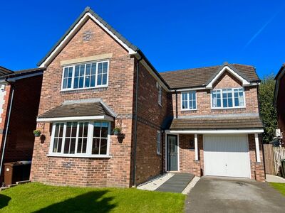 Camberley Close, 4 bedroom Detached House for sale, £530,000