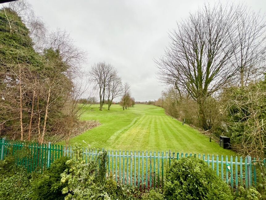 2 bedroom Mid Terrace House for sale, Bury Old Road, Ainsworth, BL2 £
