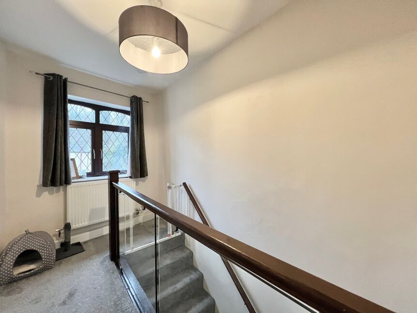 2 bedroom Mid Terrace House for sale, Bury Old Road, Ainsworth, BL2 £