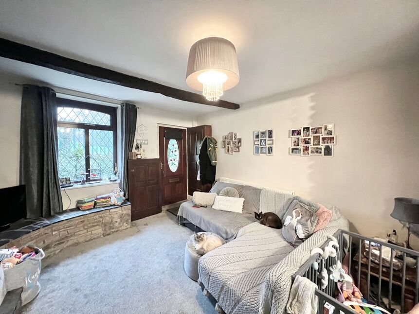 2 bedroom Mid Terrace House for sale, Bury Old Road, Ainsworth, BL2 £