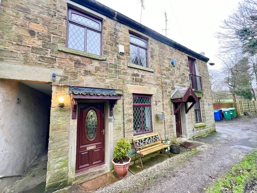 2 bedroom Mid Terrace House for sale, Bury Old Road, Ainsworth, BL2 £