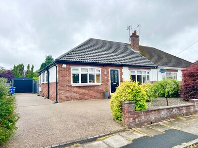 3 bedroom Semi Detached Bungalow for sale