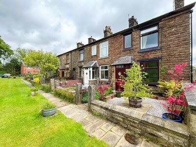 Spring Terrace, 3 bedroom End Terrace House for sale, &pound;240,000