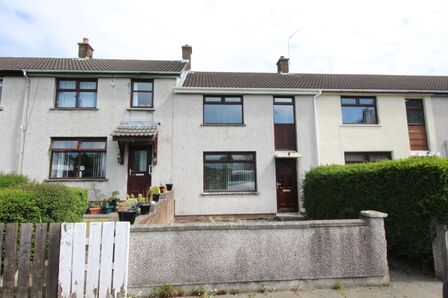 Oakwood Road, 3 bedroom Mid Terrace House to rent, &pound;775 pcm