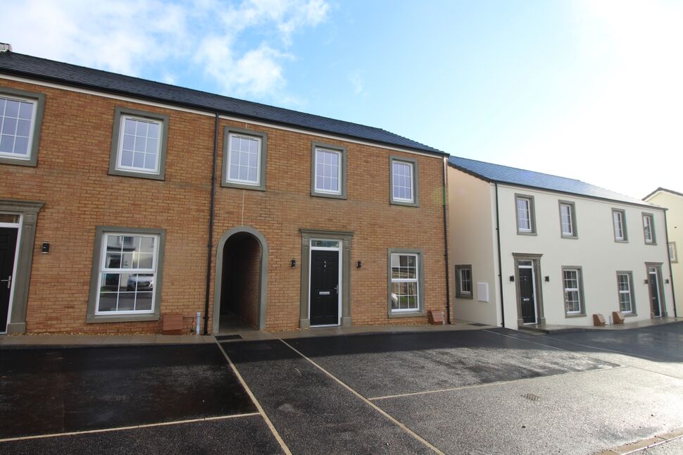 Main image of 3 bedroom Mid Terrace House to rent, Bashford Park Avenue, Carrickfergus, BT38