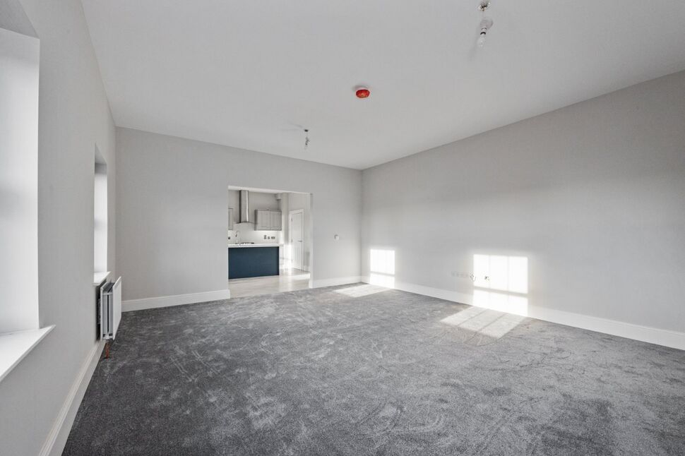 3 bedroom Flat for sale, Barton Park, Greenisland, BT38 £300,000