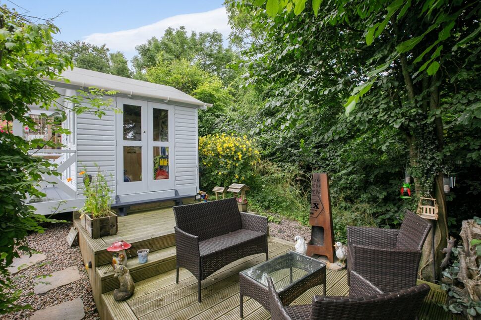 5 bedroom Detached House for sale, Woodlands, Ballycarry, BT38 £299,950