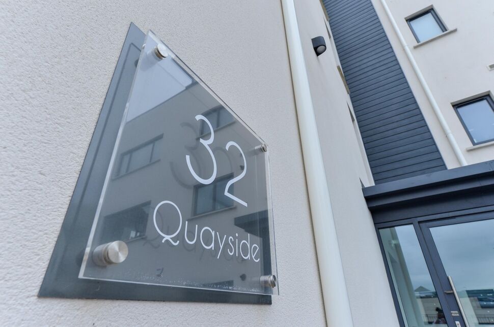 2 bedroom Flat for sale, Quayside, Carrickfergus, BT38 £244,950