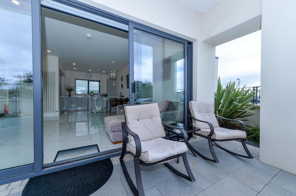 2 bedroom Flat for sale, Quayside, Carrickfergus, BT38 £244,950