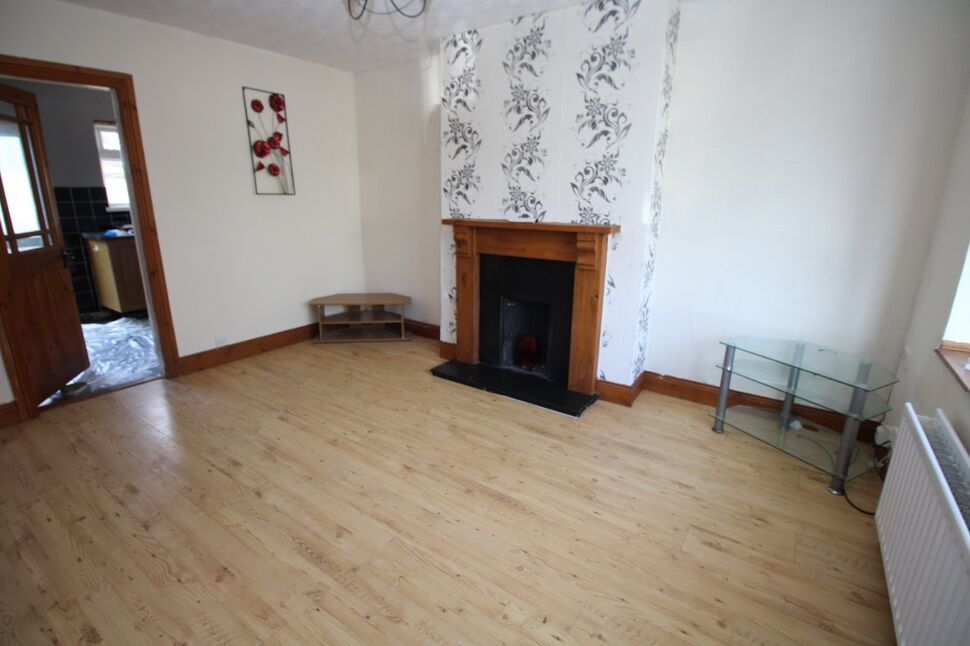 2 bedroom Mid Terrace House for sale, Ellis Street, Carrickfergus, BT38
