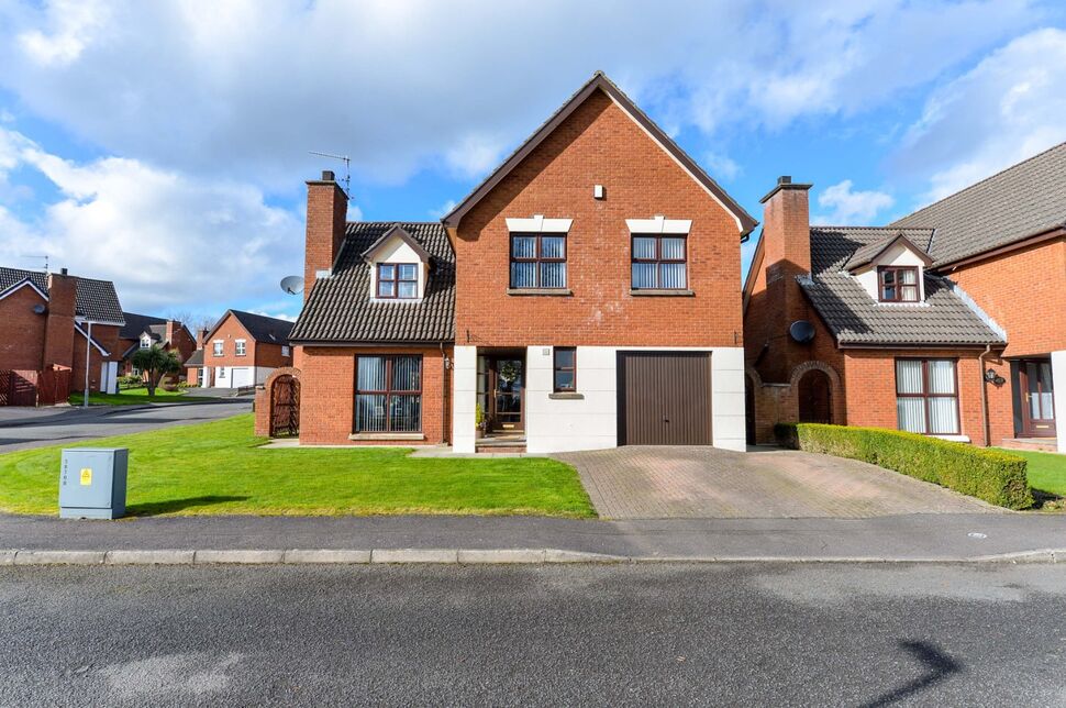 5 bedroom Detached House for sale, Woodlands, Ballycarry, BT38 £299,950