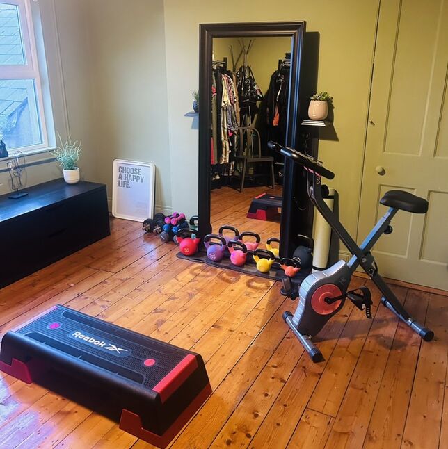 5 bedroom Mid Terrace House for sale, Kings Road, Whitehead, BT38 £