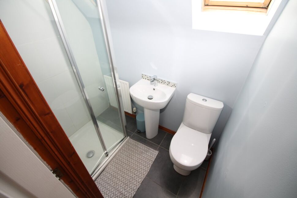 2 bedroom End Terrace House for sale, Minorca Drive, Carrickfergus