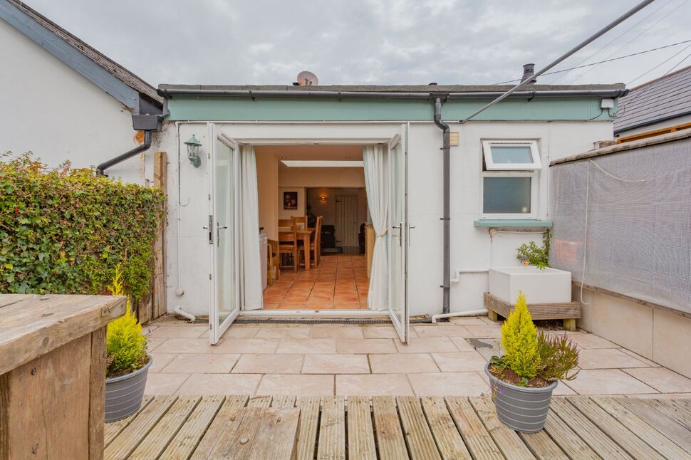 2 bedroom Mid Terrace Property for sale, Ballystrudder Road, Whitehead