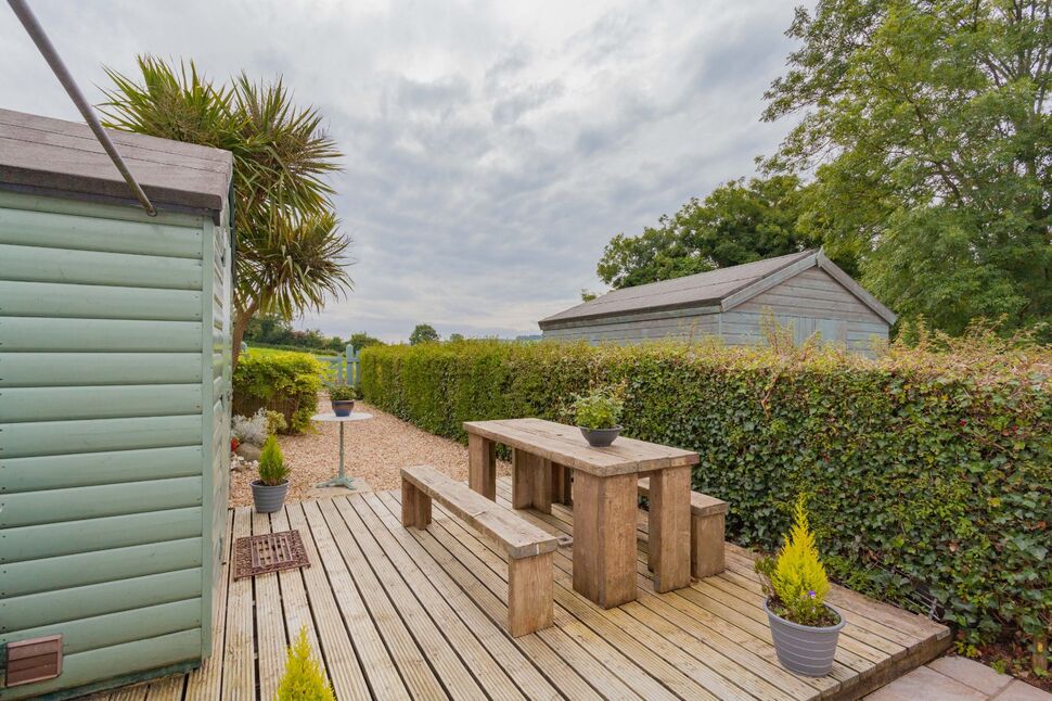 2 bedroom Mid Terrace Property for sale, Ballystrudder Road, Whitehead, BT38 £149,950