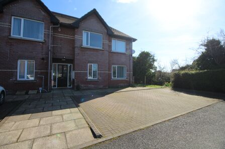 2 bedroom  Flat for sale