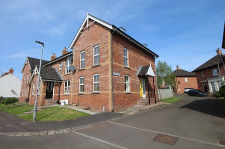 Glenisland Terrace, 4 bedroom End Terrace House to rent, £995 pcm