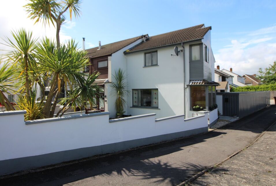Main image of 3 bedroom End Terrace House for sale, Castleburn Road, Carrickfergus, County Antrim, BT38