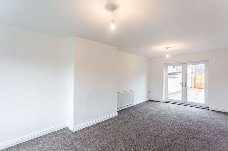 Through Lounge / Dining Area