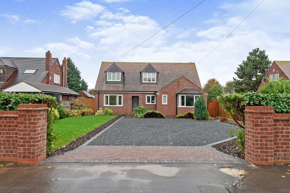 4 bedroom Detached Bungalow for sale