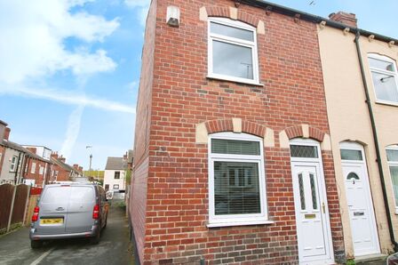 Boston Street, 2 bedroom End Terrace House to rent, £750 pcm