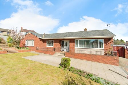 4 bedroom Detached Bungalow for sale