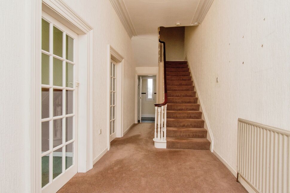 Main image of 5 bedroom Semi Detached House for sale, Barnes Road, Castleford, West Yorkshire, WF10