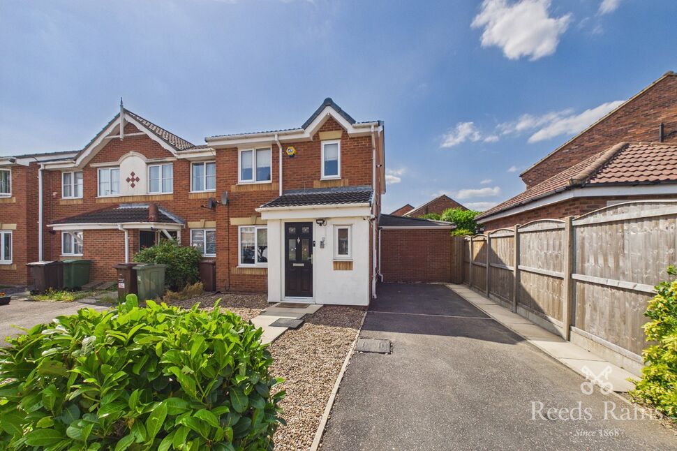 Main image of 2 bedroom End Terrace House for sale, Lee Way, Castleford, West Yorkshire, WF10