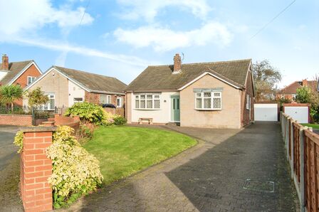 Smithson Avenue, 3 bedroom Detached Bungalow for sale, £280,000