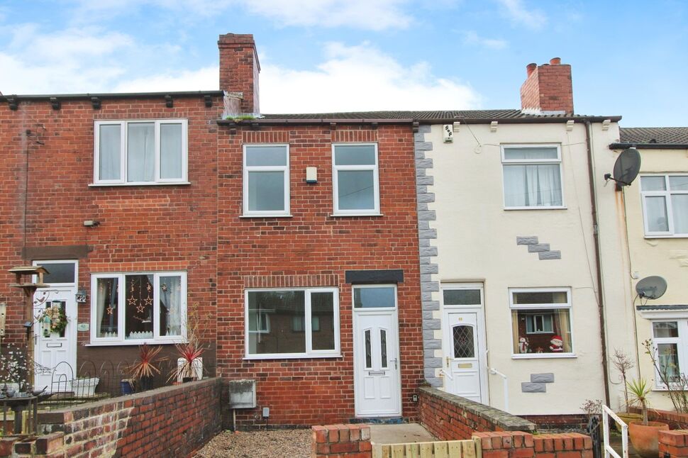 Main image of 2 bedroom Mid Terrace House to rent, Ashton Road, Castleford, West Yorkshire, WF10