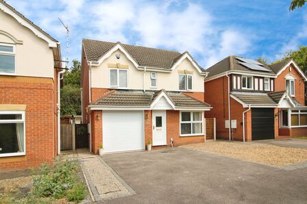 Pasture Drive, 3 bedroom Detached House for sale, £375,000