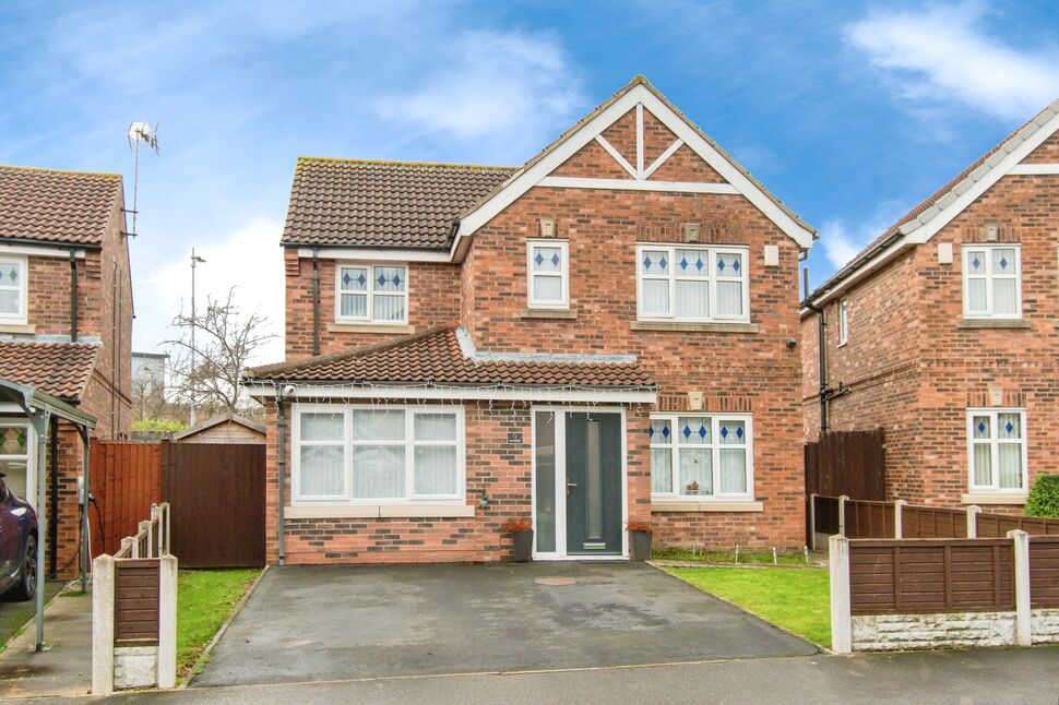 4 bedroom Detached House for sale